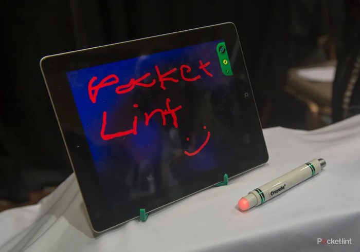 Griffins crayola light marker for the ipad lets your kids paint with light