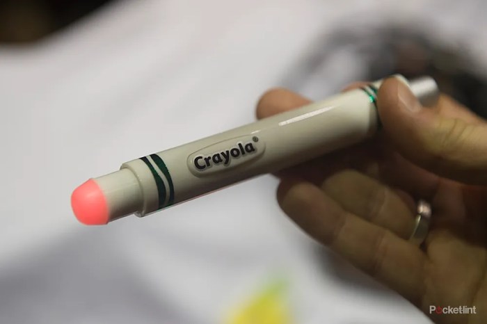 Griffins crayola light marker for the ipad lets your kids paint with light
