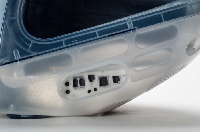 Low budget iphone concept reminds us of the imac g3