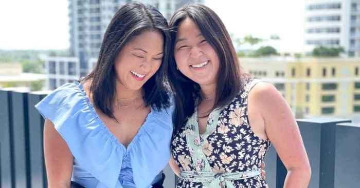 Identical twins meet for the first time on facebook