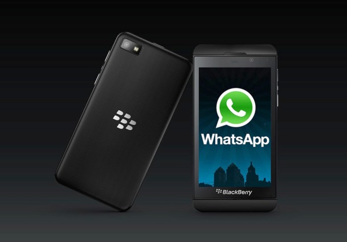 Whatsapp launches on blackberry q10
