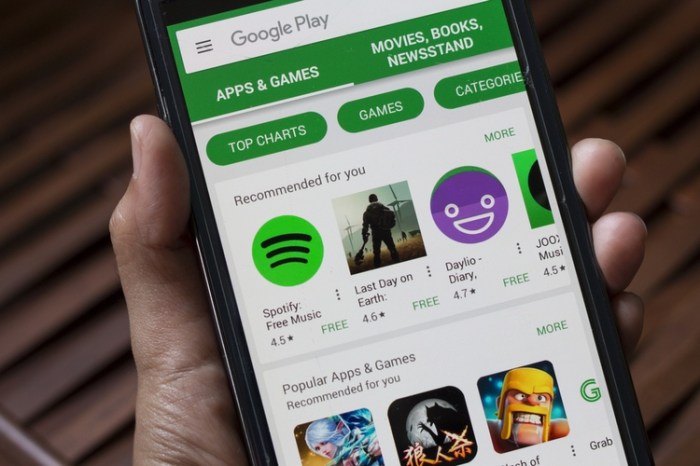 Android app updates now restricted from bypassing google play store