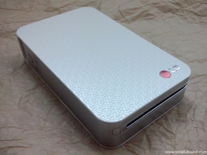 Lg launches the pocket photo smart printer in the uk