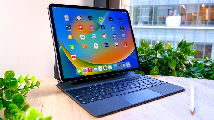 Major retailers hint at upcoming ipad 5 release by cutting ipad ipad mini prices