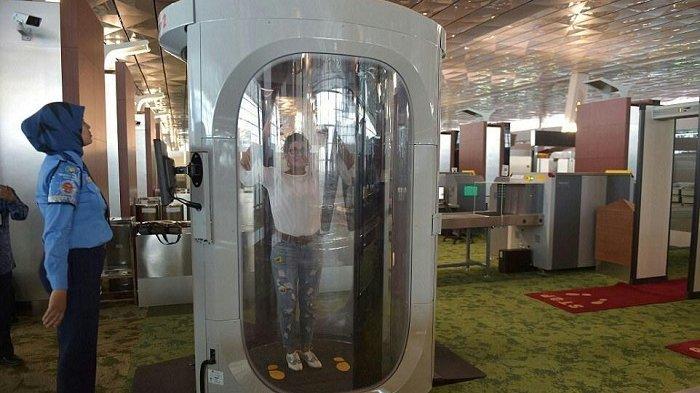 Me ality body scanner installed at bloomingdales