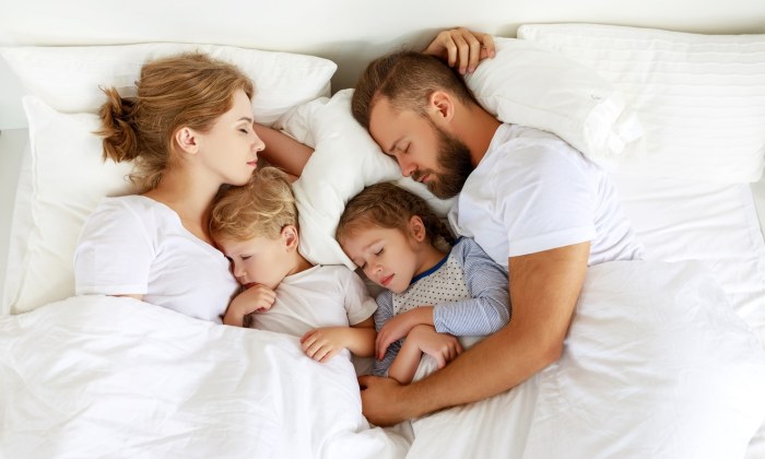 Safetosleep sleepmat informs parents of sleeping babys status
