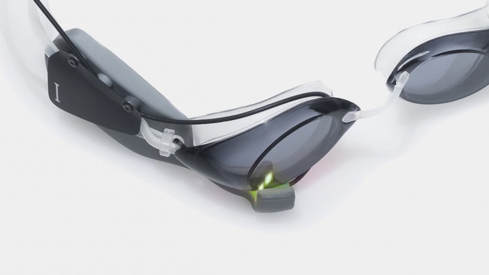 Instabeat is the google glass for swimmers