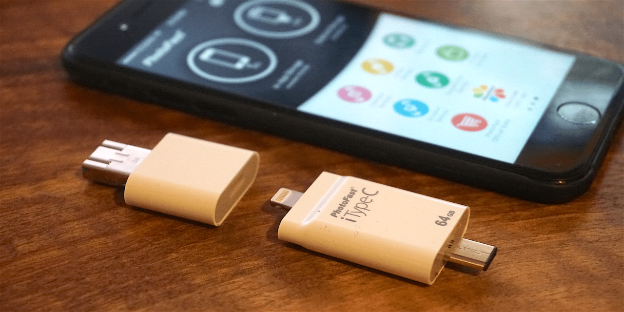 Photofast lightning mount helps secure your iphone 5 to 30 pin accessories